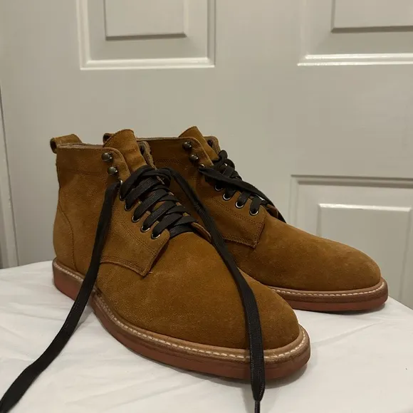 Taylor Stitch Brown Chukka Boots Suede Minimalist Design
