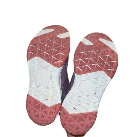 TEVA ARROWOOD 2 MID Plum‎ Waterproof Youth Hiking Shoes Boots Size 4