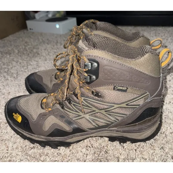 The North Face Hedgehog Fastpack Mid GTX Gore Tex Hiking Boots Mens Size 10.5
