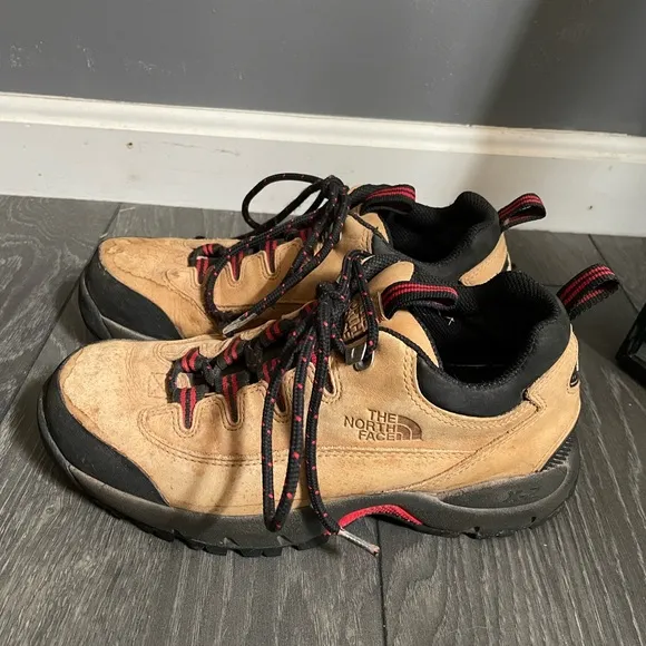 The North Face X-2 Hiking Boots Size 6 1/2