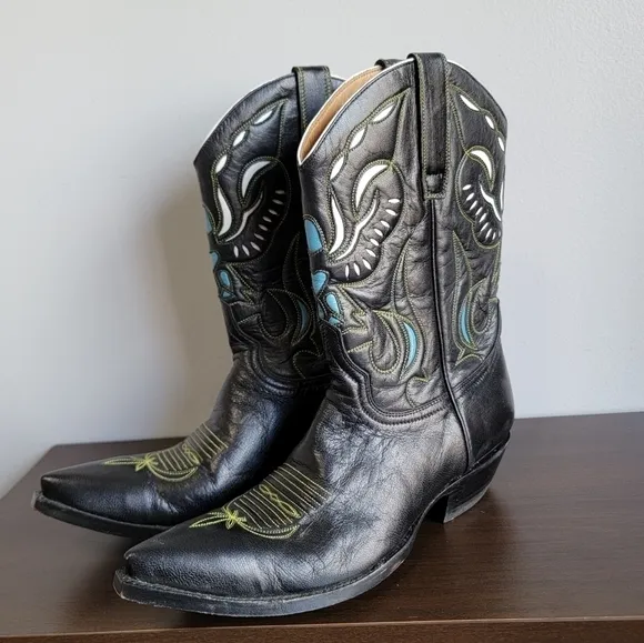 The Old gringo Rare Vintage Angel Inlay short black cowgirl boots cowboy western