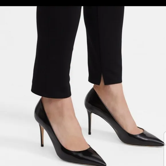 🆕️Theory Amria black leather heels, made in Italy