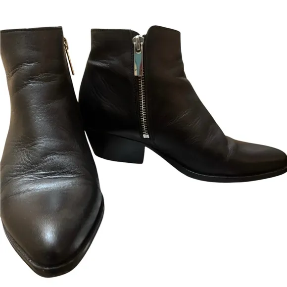 Thursday Boot Co women’s 7 black leather pointed toe booties block heel