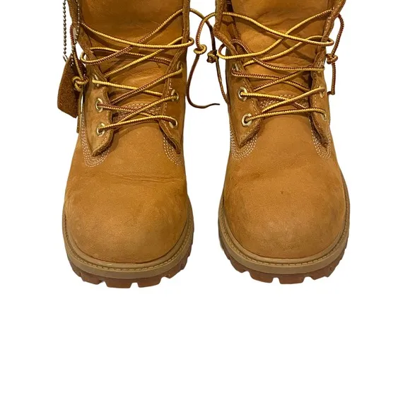 Timberland 120909 Premium Wheat Nubuck Boots Junior 7 Wm. 8.5