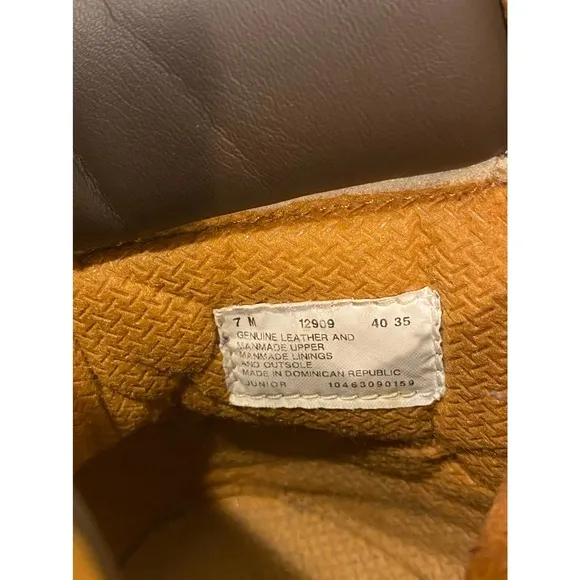 Timberland 120909 Premium Wheat Nubuck Boots Junior 7 Wm. 8.5