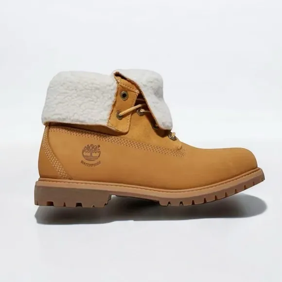 🌻Timberland Authentics Teddy Fleece Waterproof Boots Women's Size 7.5