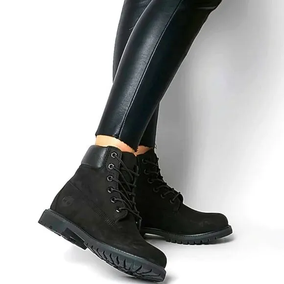 Timberland Black Nubuck Suede 10661 Boots Womens Size 8.5*
