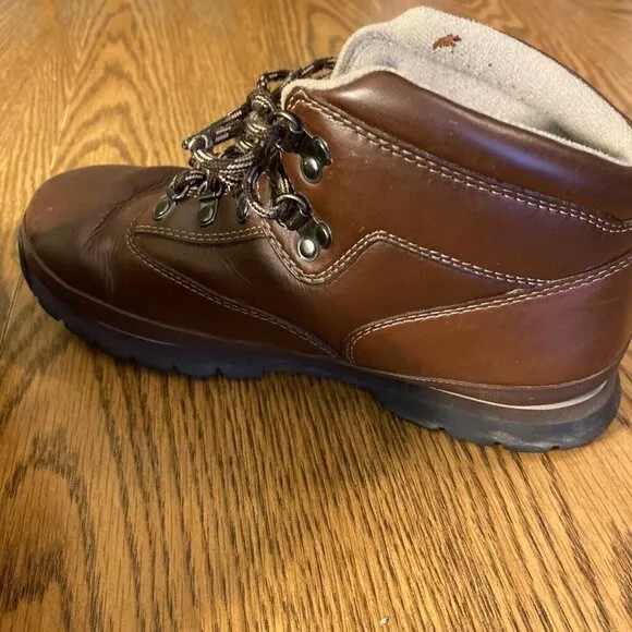Timberland Boots Men’s Size 6 Women’s 8 hiking Leather Brown