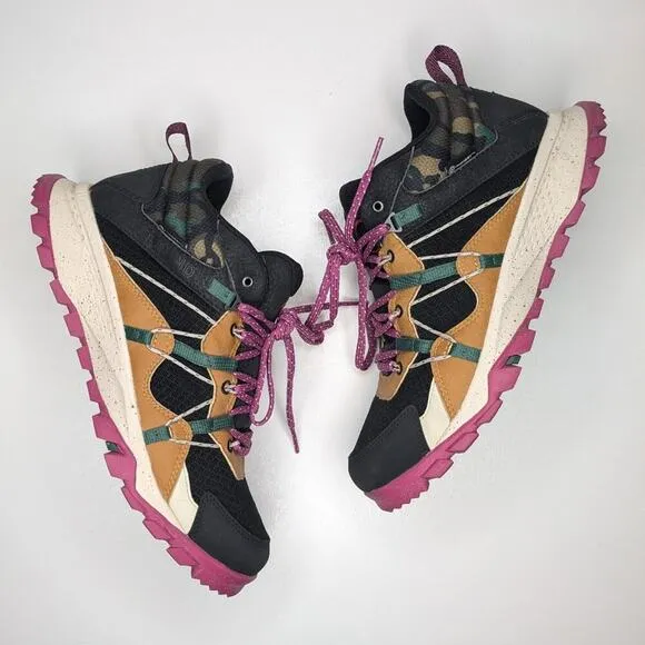 Timberland Garrison Trail mid walking hiking shoes black pink tan camo size 8.5