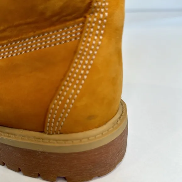 Timberland® Premium 6-Inch Waterproof Boots Tan Men’s 5.5 Women’s 7 Lace Up