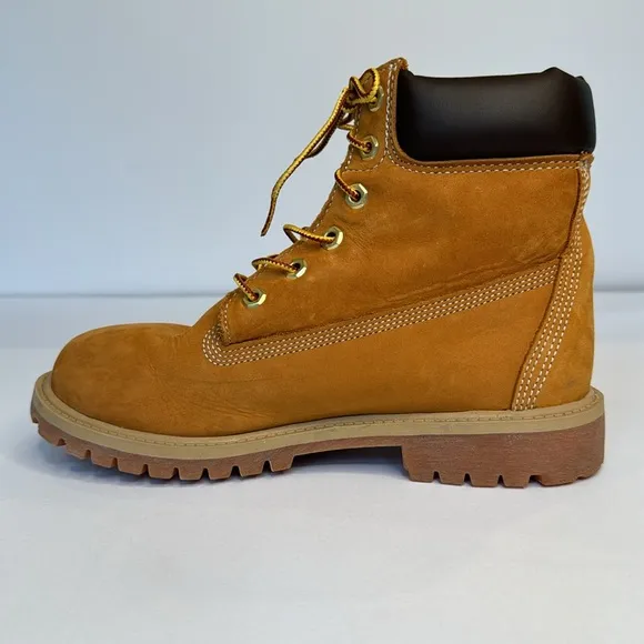 Timberland® Premium 6-Inch Waterproof Boots Tan Men’s 5.5 Women’s 7 Lace Up
