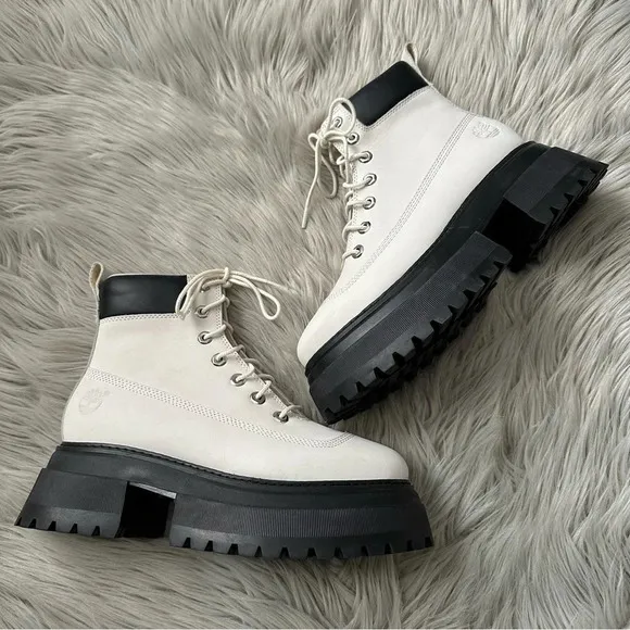TIMBERLAND Sky 6-Inch Lace-up Boots Size 7.5 NWB