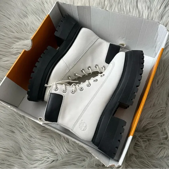 TIMBERLAND Sky 6-Inch Lace-up Boots Size 7.5 NWB