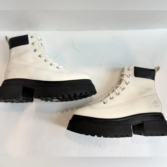 Timberland Sky 6” Platform Lace Up Boots in White Nubuck