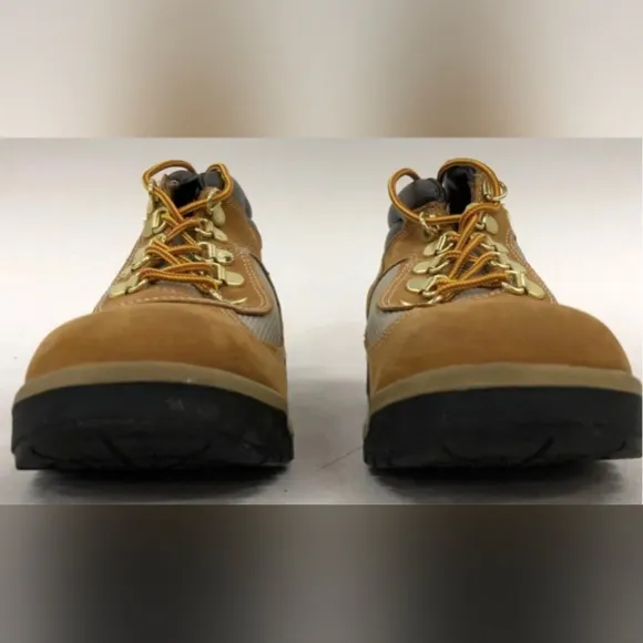 Timberland Waterproof Field Boots Wheat Size 6M Like New MSRP $95