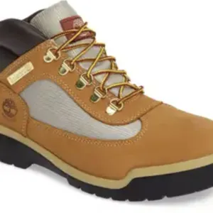 Timberland Waterproof Field Boots Wheat Size 6M Like New MSRP $95