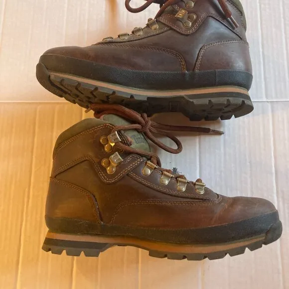 Timberland Women's Hiking Boots Size 8