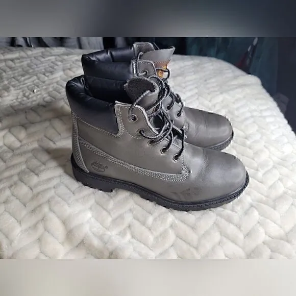Timberland Boots, Boys sz 5, Gray.