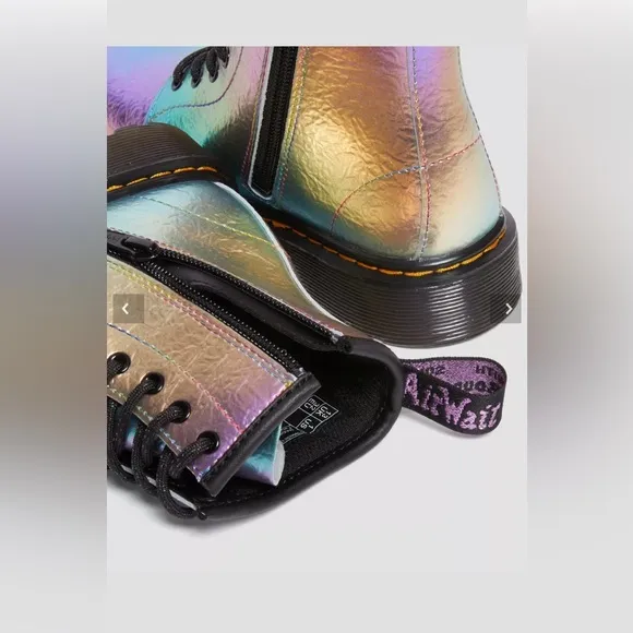 TODDLER DR MARTENS RAINBOW CRINKLE LEATHER LACE UP BOOTS