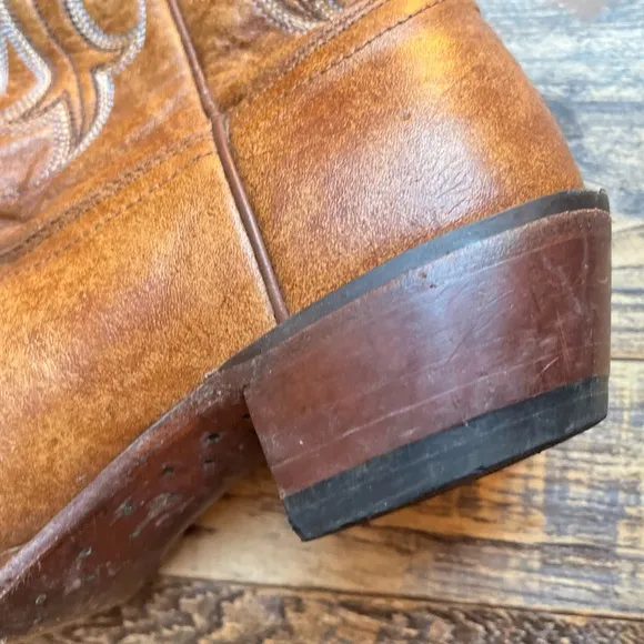 TONY LAMA 6 WOMENS SHORT COWBOY BOOTS LEATHER POINTED TOE GUC CHESTNUT BROWN