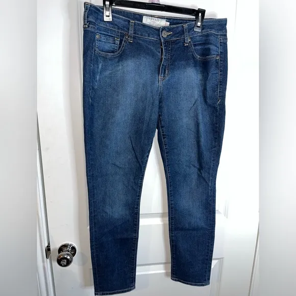 Torrid Women’s Denim Cotton Spandex Casual Strightleg Bootcut Jeans Size 10S