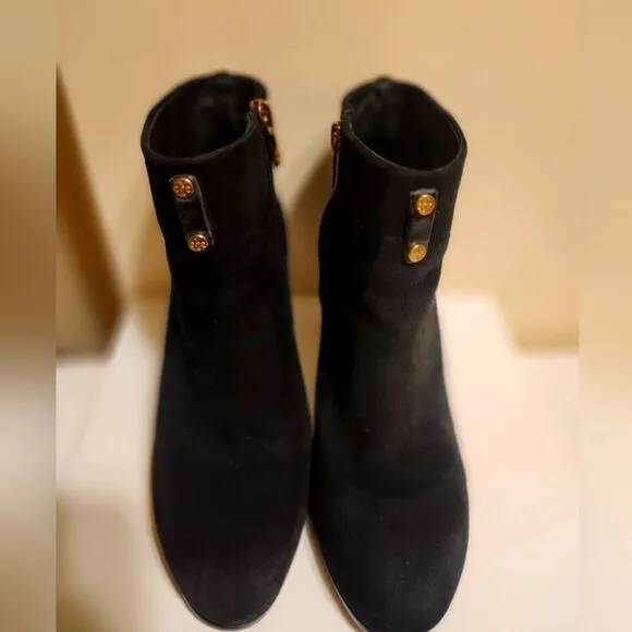 Tory Burch Black &quot;Luxe&quot; Suede Round Toe Stiletto Zip Ankle Boots Sz.8 Ret.$450