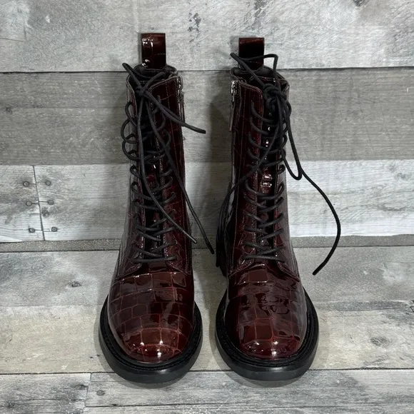 TORY BURCH Double T Leather Combat Boots - Brown Croc - Sz - 5 Women’s
