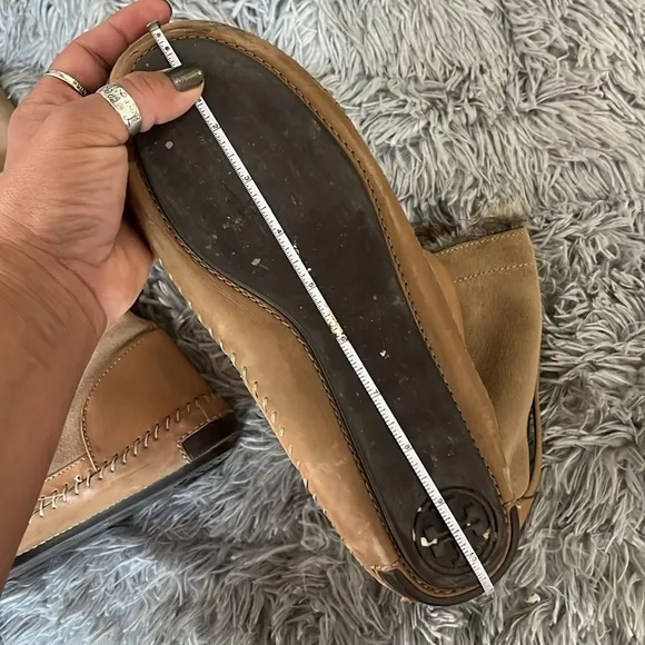 Tory Burch fur moccasin boots 9 tan suede leather straps genuine rabbit WOW 🐇
