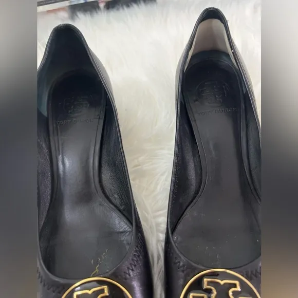 Tory Burch Reva black and gold leather high heels