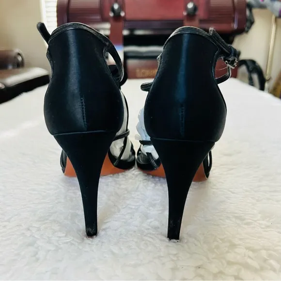 Tory Burch Stilletos Strappy heels Shoes Size 7.5 M