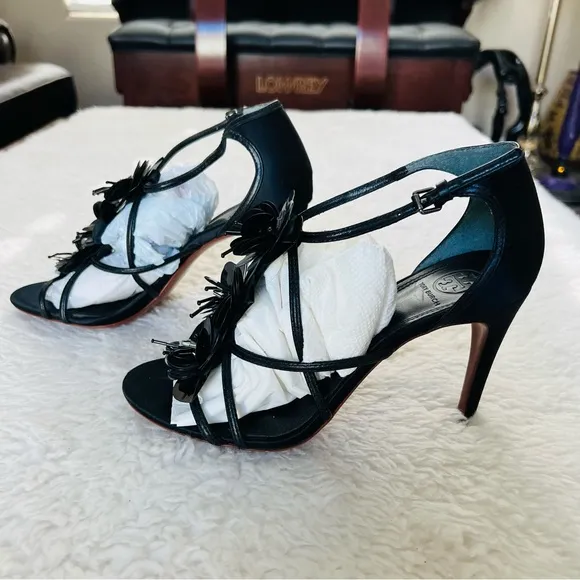 Tory Burch Stilletos Strappy heels Shoes Size 7.5 M