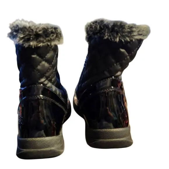 Totes Bella Boots WMS 7 MED Ankle Quilted Boots Black Faux Fur Leather Side Zip.