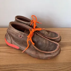 Twisted X Chukka Distress Driving Mocs Boots Youth 5.5M Bomber Brown Neon Orange