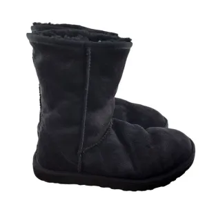UGG 5825 Classic Short Sheepskin Boots Black Women's Size 9