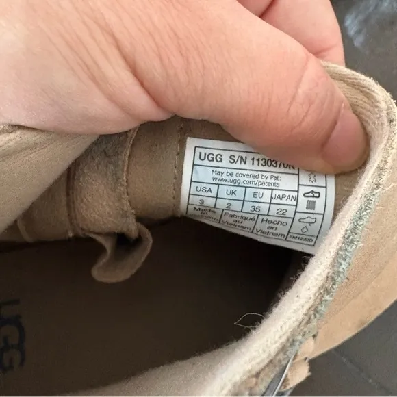 Ugg Ashton Short Weather Boot Boots Tan Suede Buckle Beige Size 3‎ Kids Unisex
