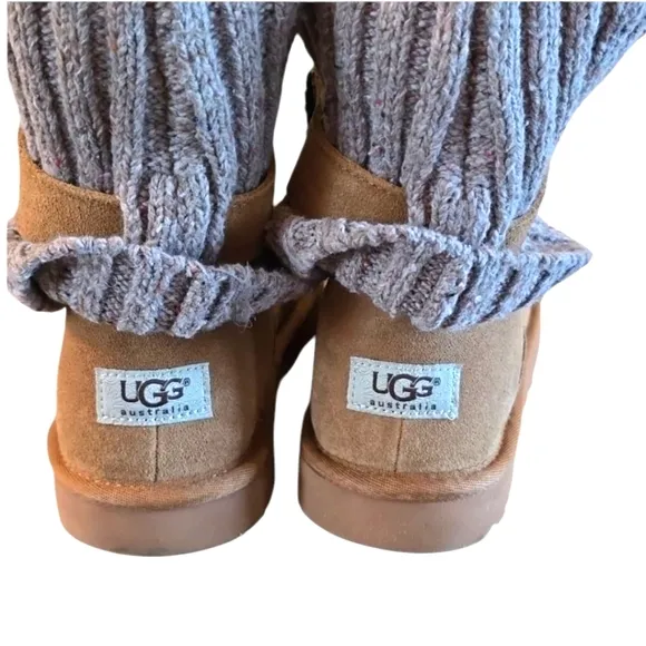 UGG Australia Cambridge Knit Socks Suede Boots Chestnut Brown Womens Size 9 NWOT