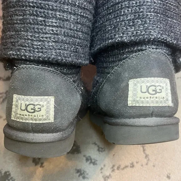 UGG AUSTRALIA Cardy Wool Sheepskin Metallic Grey Knit Tall Short Fall Boots