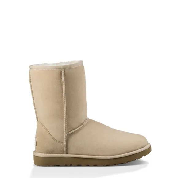 UGG Australia Classic Short II Men’s Boot in Sand
