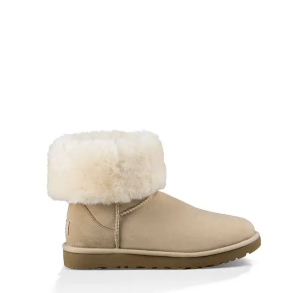 UGG Australia Classic Short II Men’s Boot in Sand
