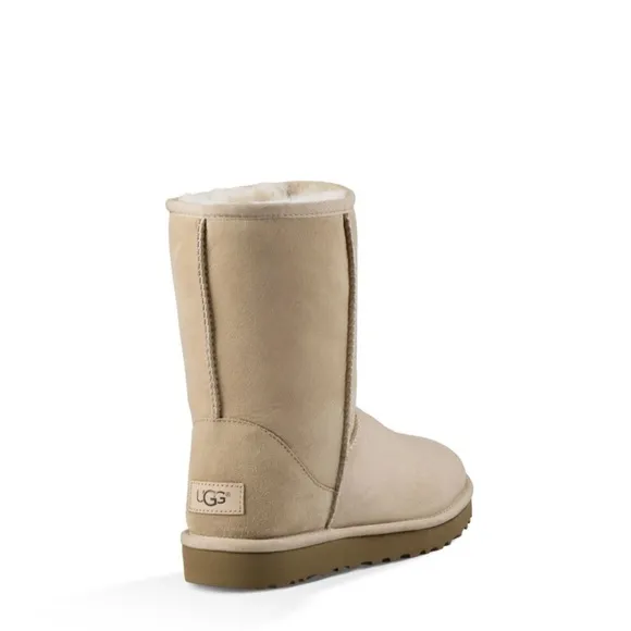 UGG Australia Classic Short II Men’s Boot in Sand