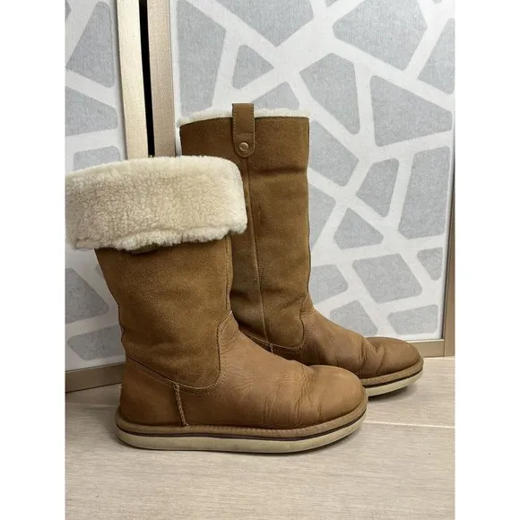 UGG Australia Classic Tall SONOMA Chestnut Leather suede  Boots fur wool 7