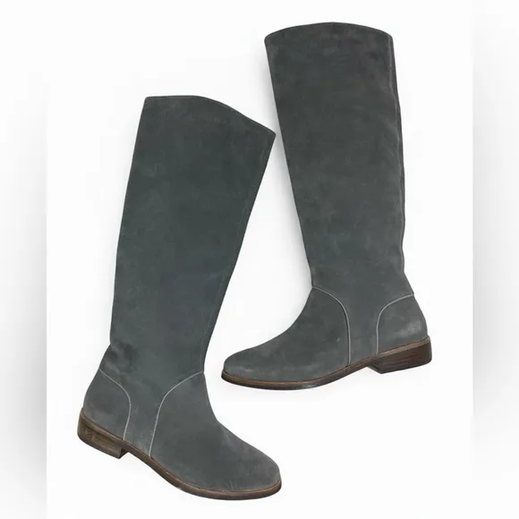 UGG | Australia‎ Daley Gray Over the Knee Boots Suede Finish
