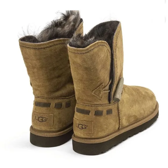UGG Australia Meadow Boot Women's size 7