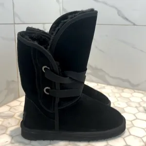 UGG Australia Short Roxy Nomad Lace Up Black Suede Leather Boots Women’s Size 11