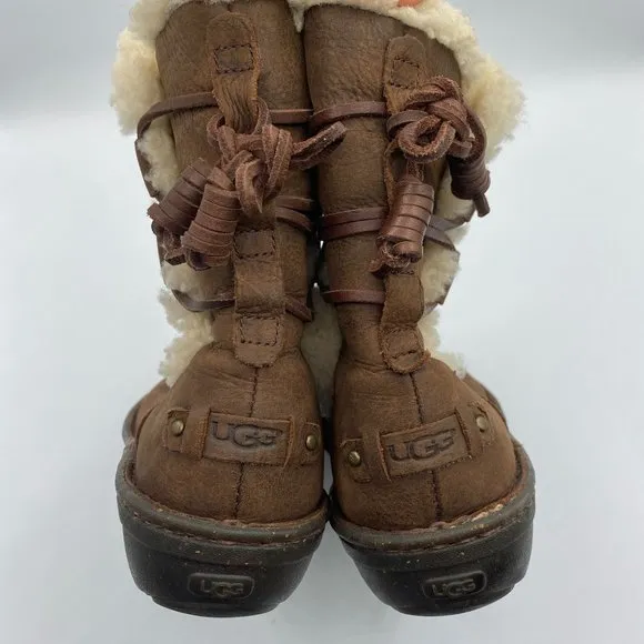 UGG Australia Womens Akadia 1007760 Brown Shearling Lined Winter Boots Size 6