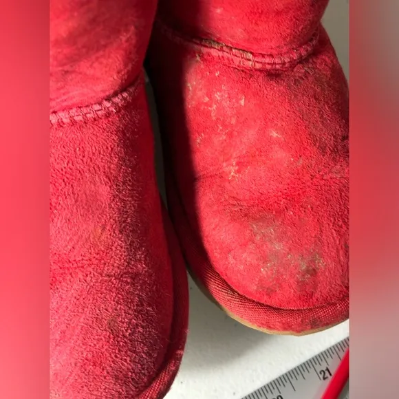 UGG Bailey Bow II Red Ribbon Suede Fur Short Boots  Kid Girl 11