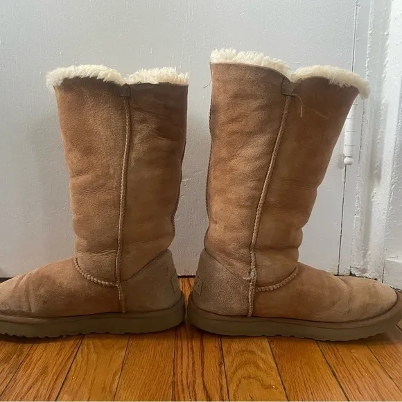 UGG Bailey Triplet II Tall Boots Chestnut Size 8
