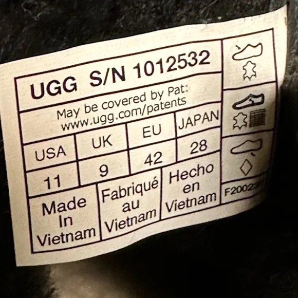Ugg Bethany Black Women's Ankle Boots 1012532 NWOT