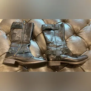 Ugg Black Leather Buckle Boots With Side Zipper Inner Sheep Skin for warmth Sz 8