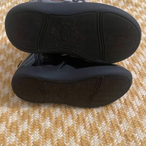 UGG Boots Black Patent Leather And Lamb Fur